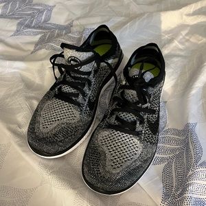 NWOT Nike Free Flyknit Running Athletic Shoes Gray Womens 7.5